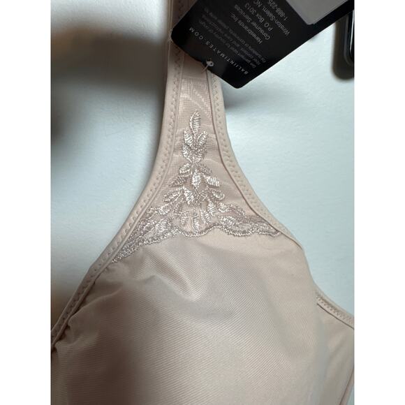 New Bali Intimates Women's Size 40DD Minimizer Bra Lace Tan Comfort - Picture 9 of 9